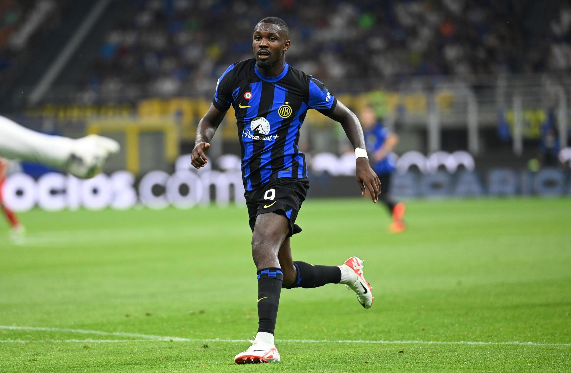 包含国际米兰主场大胜，展现强大实力的词条