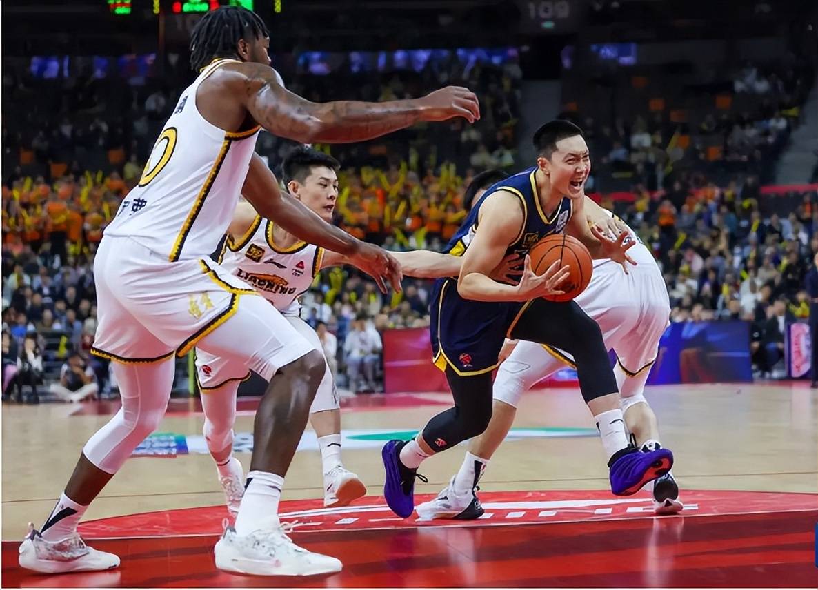 关于关键时刻决胜的制胜球员，助队获胜的信息