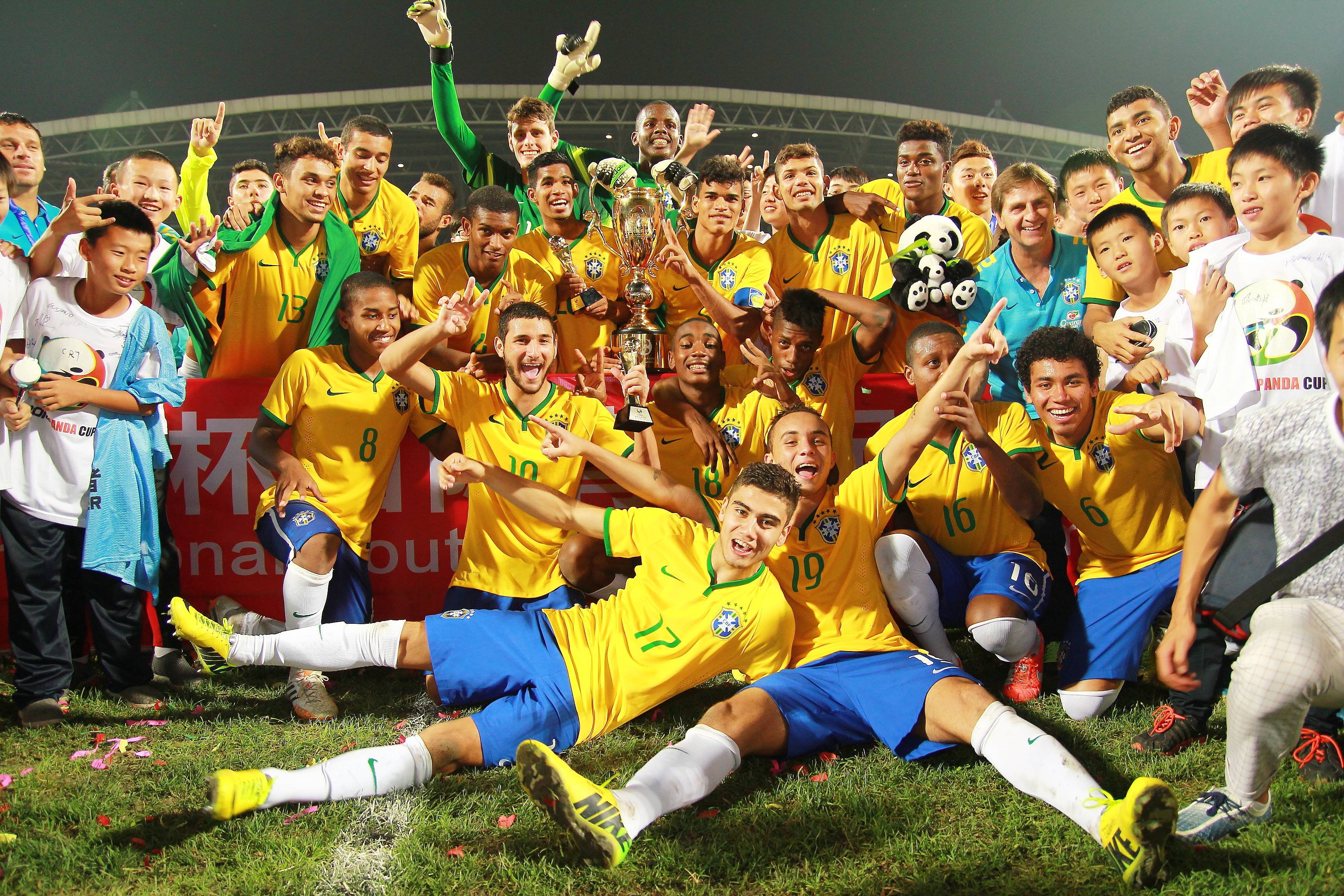 足球世界杯决赛引发球迷热情