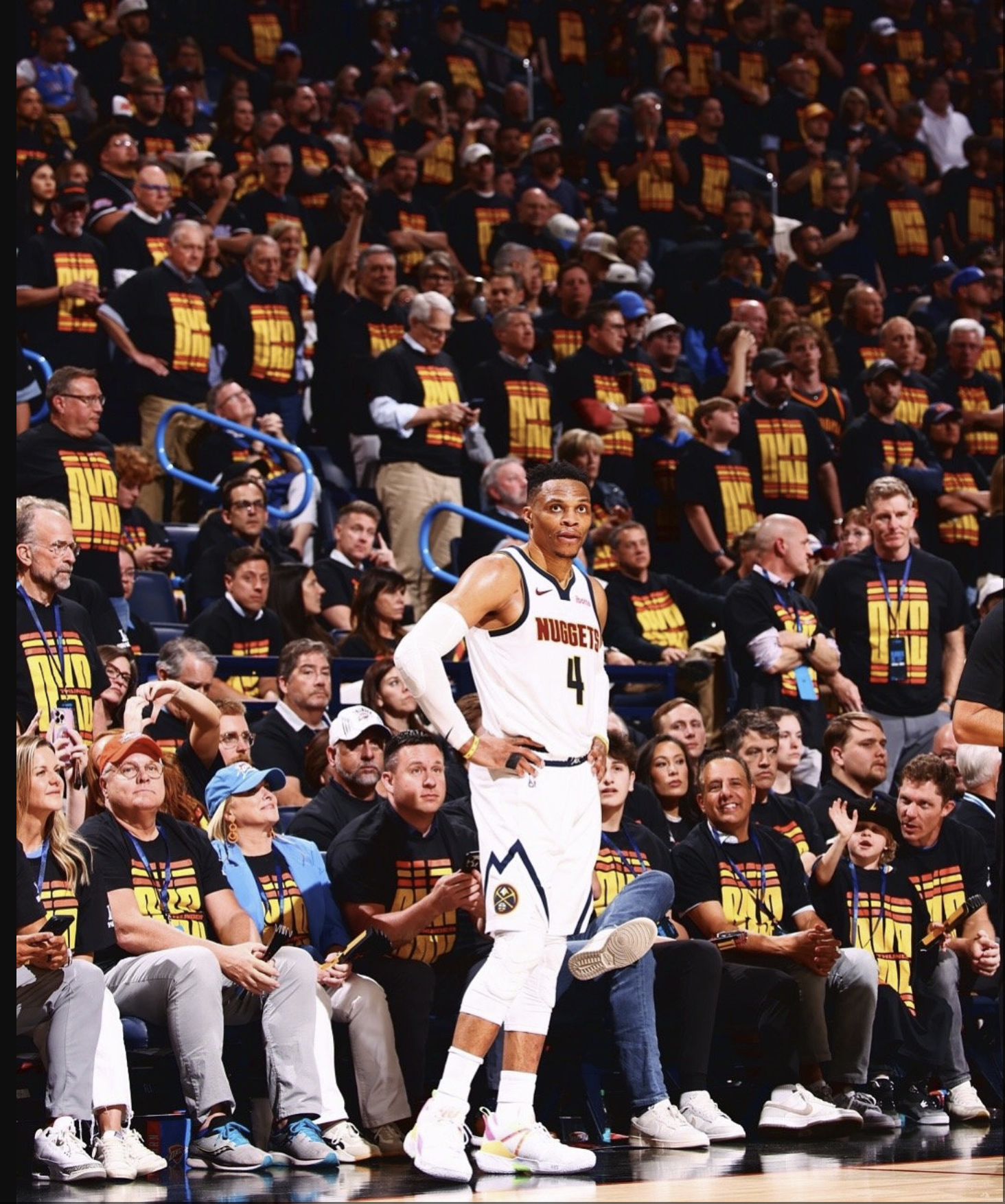 关于掘金主场大破奇才,夺得比赛胜利的信息 关于掘金主场大破奇才,夺得比赛胜利的信息