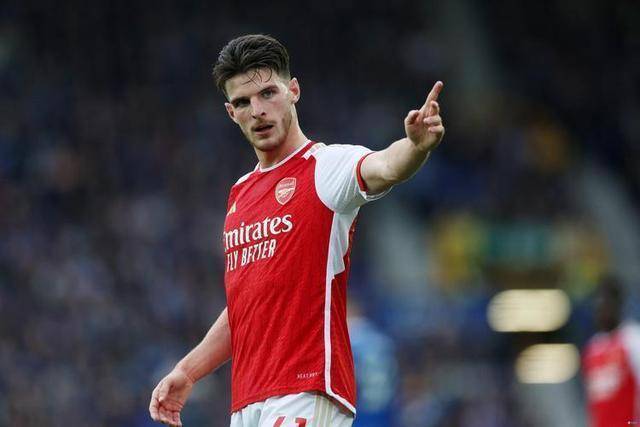 关于荷兰险胜AC米兰,穆勒爆发神勇的信息 关于荷兰险胜AC米兰,穆勒爆发神勇的信息