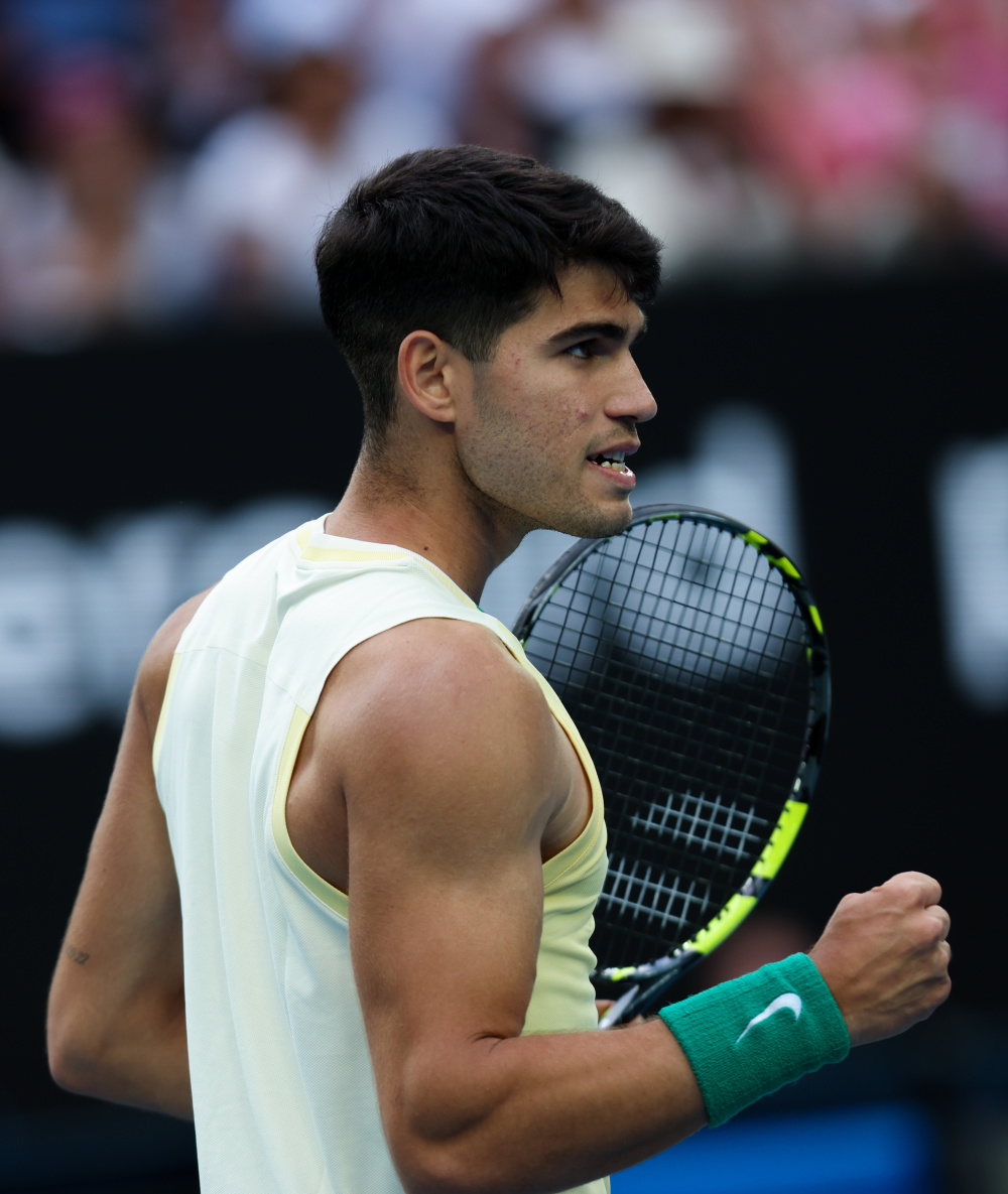 世界网球队翻盘澳大利亚网球队,阿尔卡拉斯高光表现的简单介绍 世界网球队翻盘澳大利亚网球队,阿尔卡拉斯高光表现的简单介绍