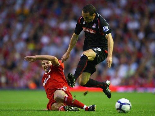 英格兰血洗加拿大,托雷斯送出助攻 英格兰血洗加拿大,托雷斯送出助攻