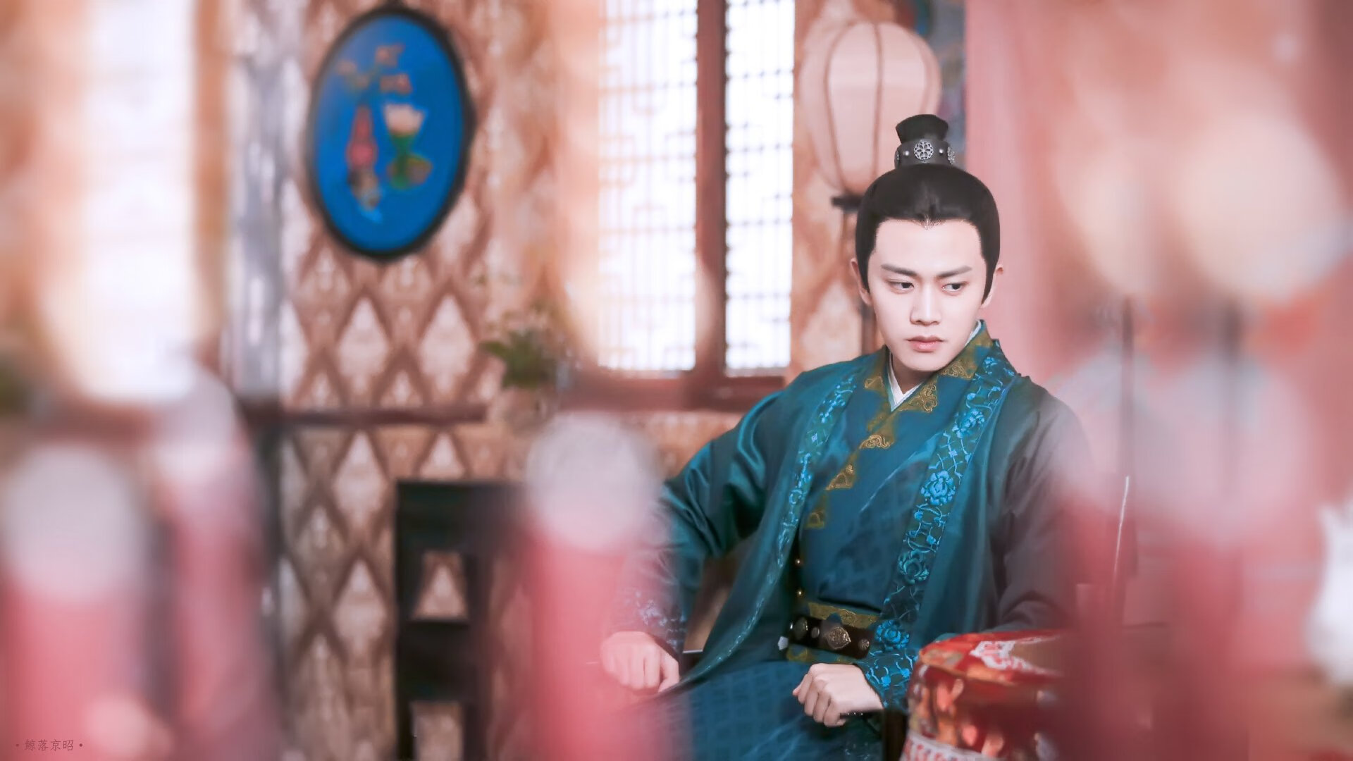 双线叙事，从热身赛碾压到世界杯接管，篮球世界的权力转移