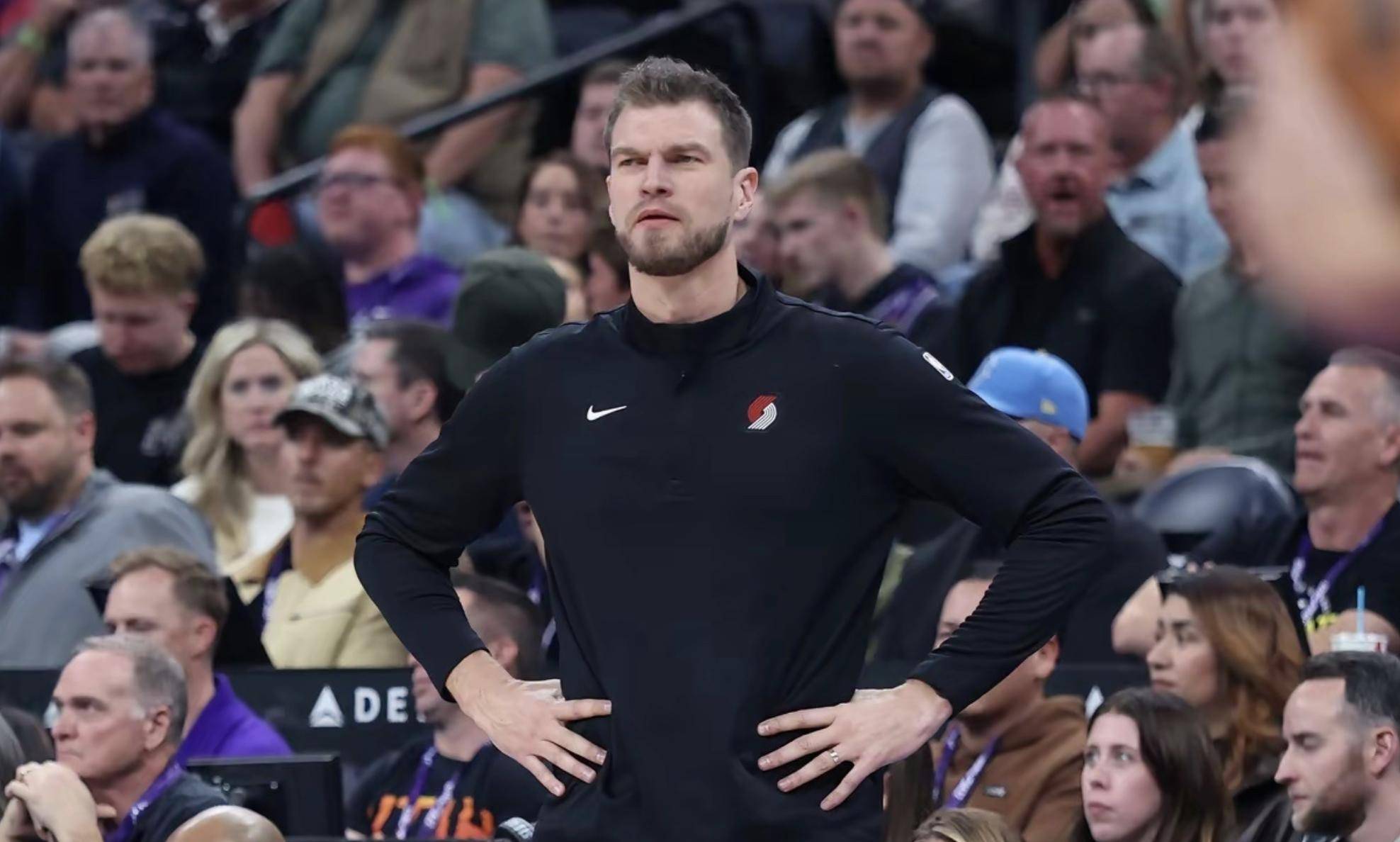 切特关键战不手软,开拓者掀翻公牛 切特关键战不手软,开拓者掀翻公牛