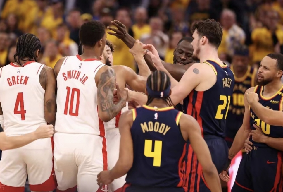 NBA季后赛焦点战，美国粉碎罗马